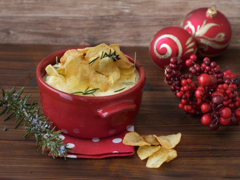 Purè di patate con scalogno, rosmarino e chips&nbsp;croccanti