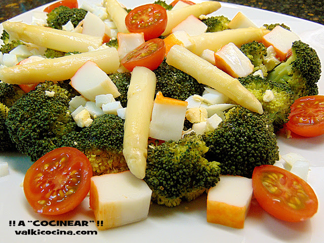 Ensalada de brócoli al vapor