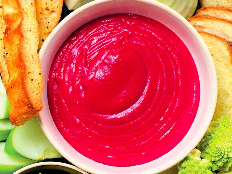 Salsa di di barbabietola e&nbsp;yogurt