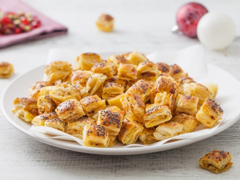 Sfogliatine veloci da&nbsp;aperitivo