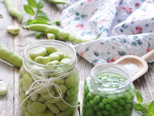 Fave e piselli al&nbsp;naturale