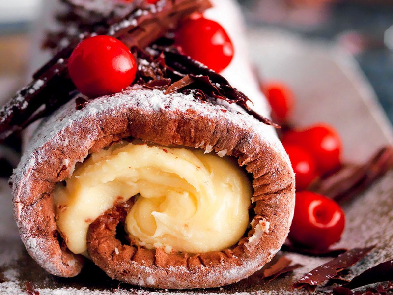 Rotolo con crema allo yogurt e cioccolato&nbsp;bianco